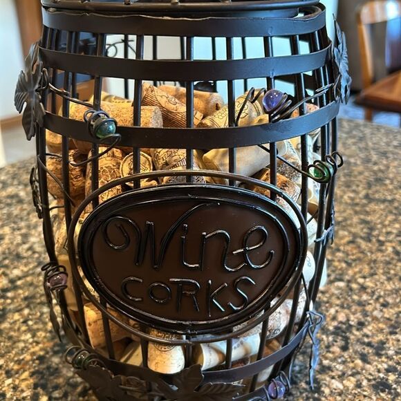 Black Metal Wine Cork Holder - Picture 4 of 4